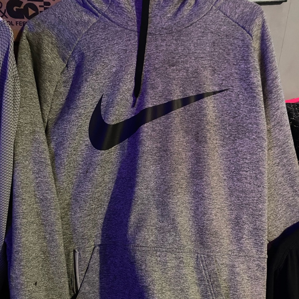 Nike gray hoodie with hand warmer pocket